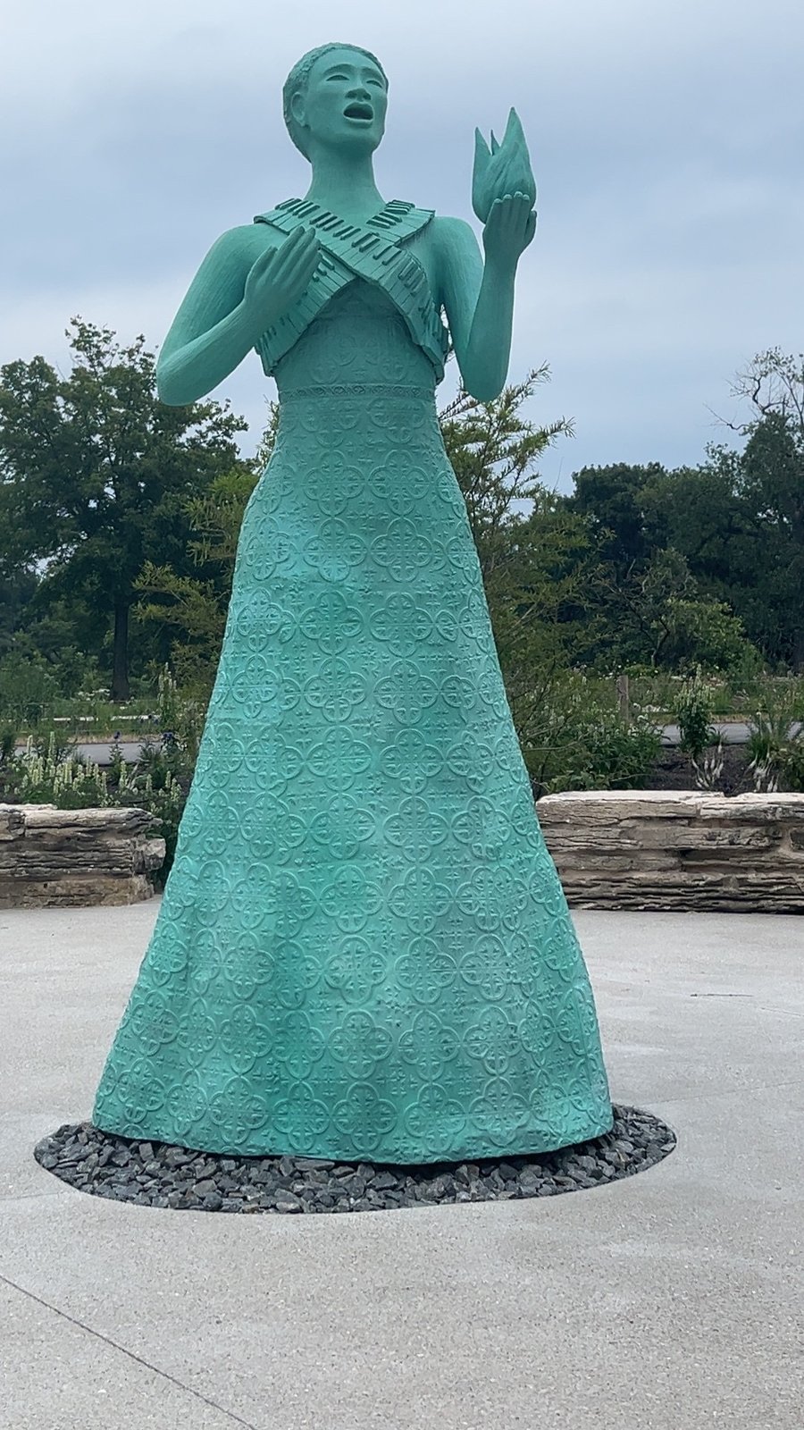 Turquoise sculpture in an outdoor garden